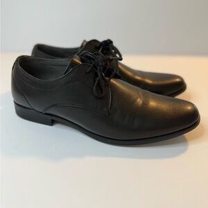 Perry Ellis Black Leather Oxfords